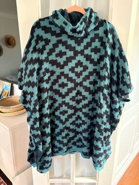 Grace & Lace Teal and Black Knit Topper